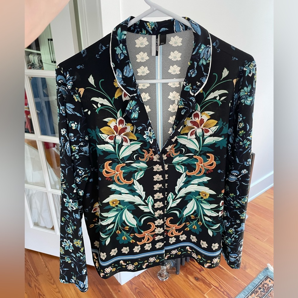 Beautiful Tiger Lily Topshop top from Nordstrom EUC US 10